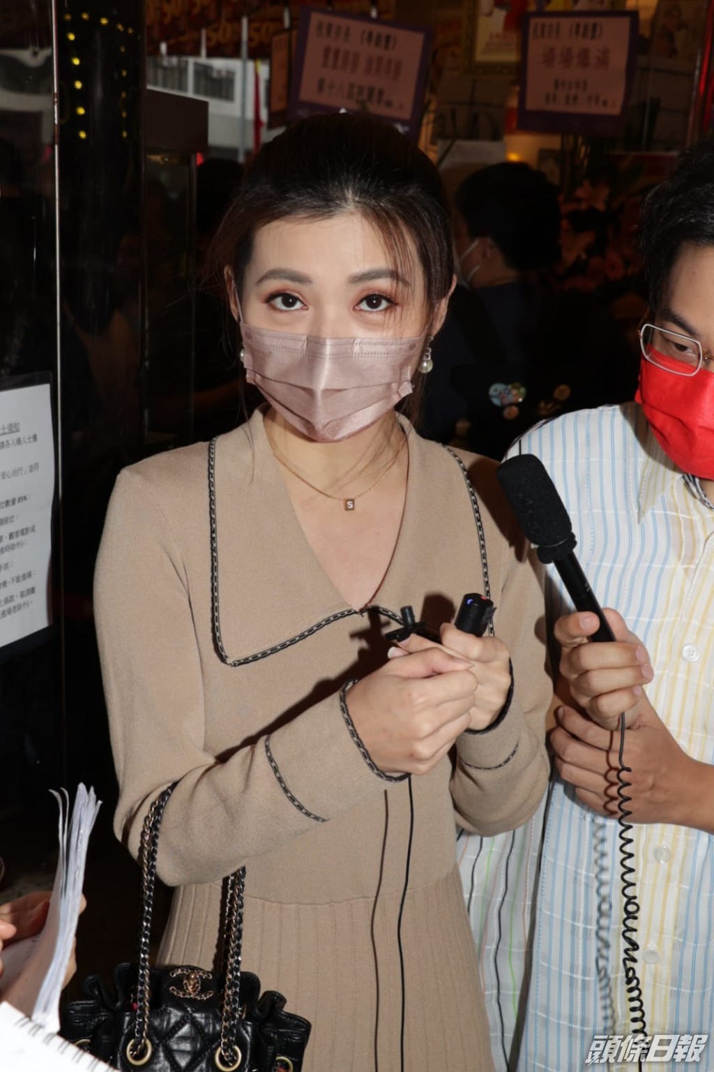 笑言指自己仍是一線藝人。